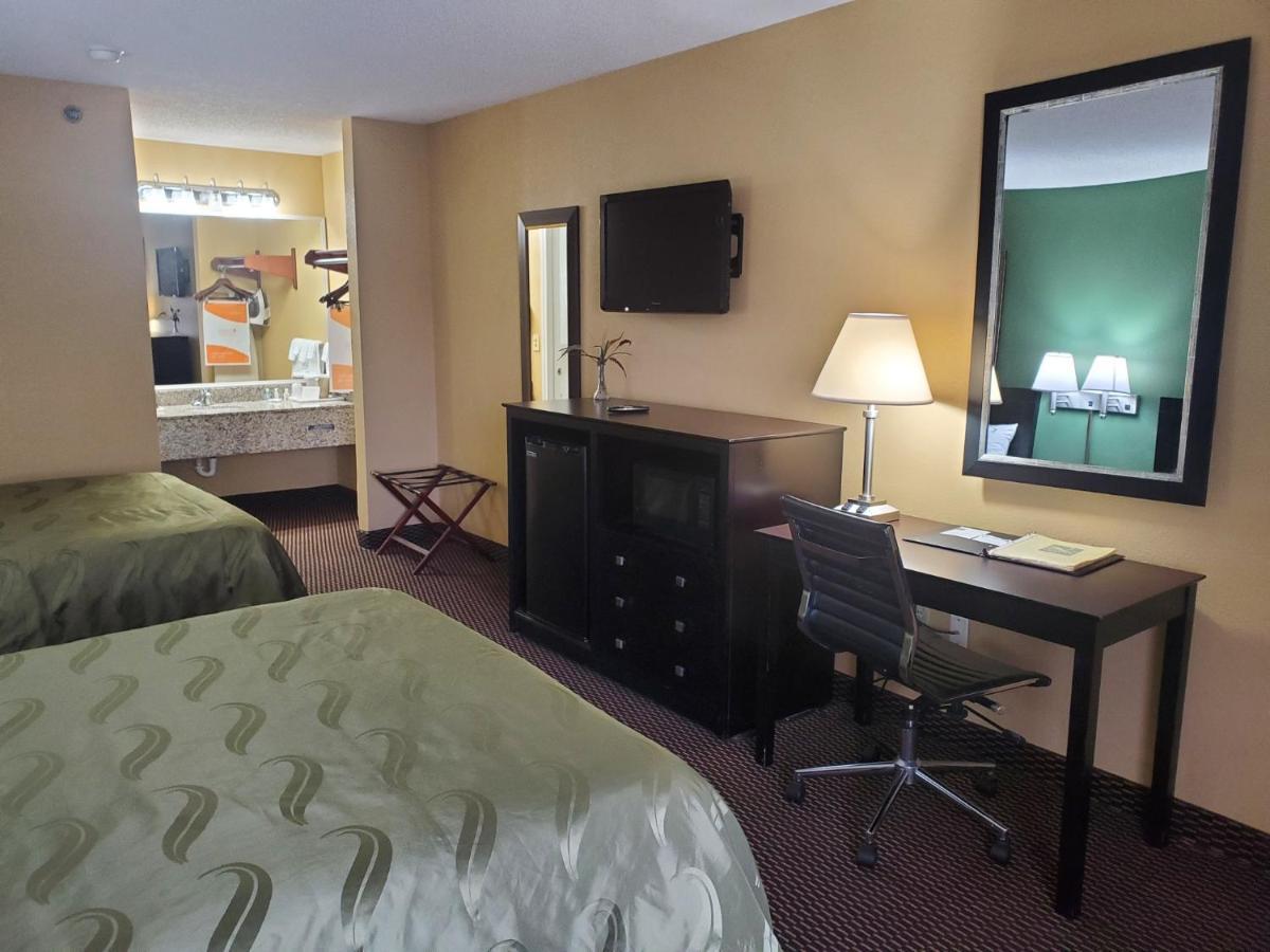 Quality Inn Andrews Bagian luar foto