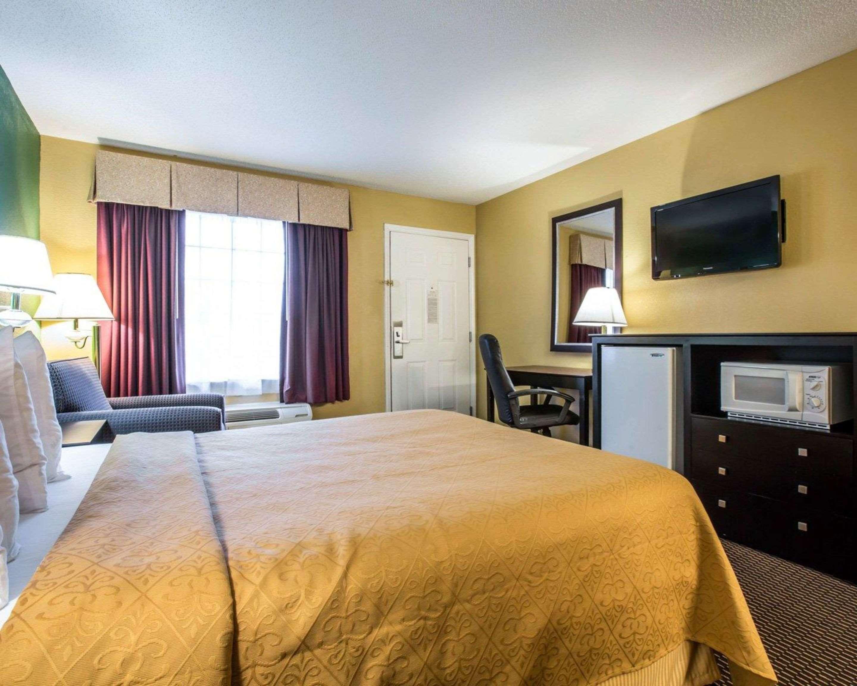 Quality Inn Andrews Bagian luar foto